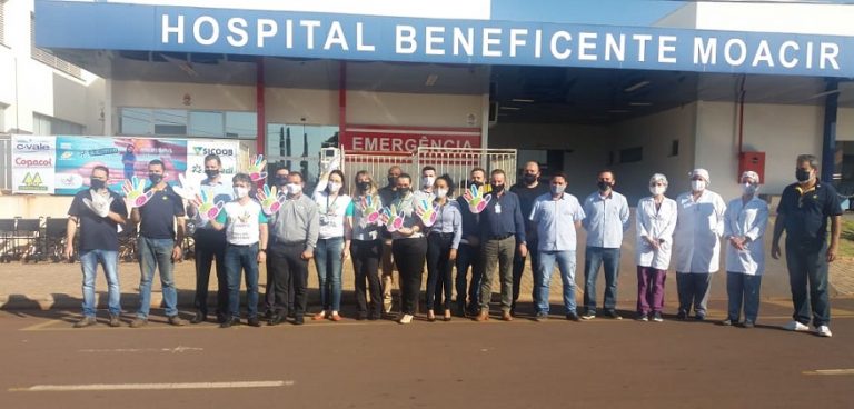 Cooperar 2020 entrega máquina de hemodiálise ao Hospital Beneficente de Assis Chateaubriand