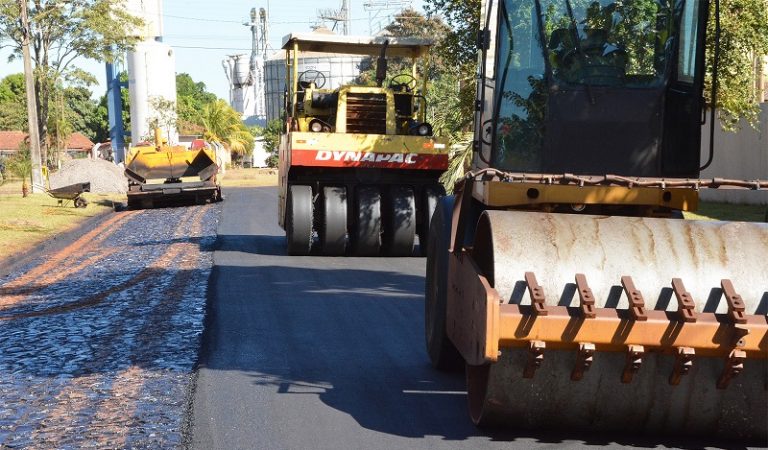 Prefeitura de Assis Chateaubriand vai investir R$5,5 milhões em asfalto no interior
