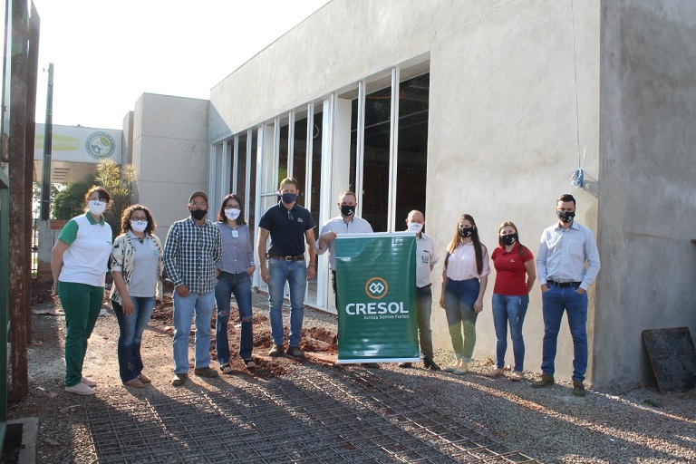 INVESTIMENTO:  Obras de prédio que vai abrigar unidade da Cresol em Palotina avançam no Sindicato Rural