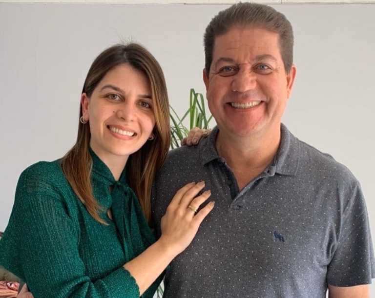 Médica é libertada ilesa e recebida por familiares. Acompanhe vídeo!