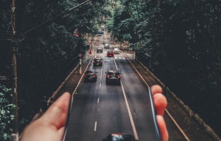 Proprietários de veículos novos podem rodar sem placa em todo o país por causa da paralisação dos Detrans