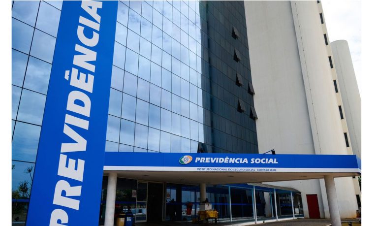 Agências do INSS estarão fechadas nesta segunda-feira