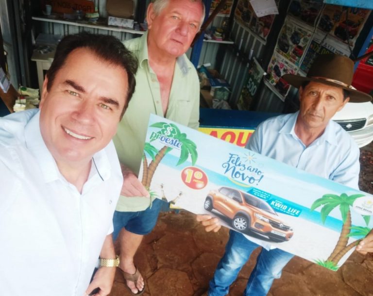Proeste entrega carro e um prêmio de R$500,00 em Cafelândia