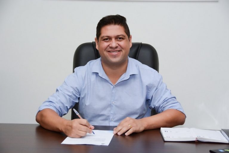 Prefeito Valtinho resume a semana e garante que Assis está preparado para vacinar contra a covid-19