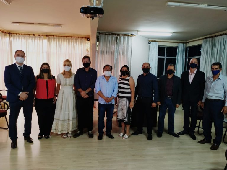 Dr. Culestino reúne secretários para planejamento e início das atividades