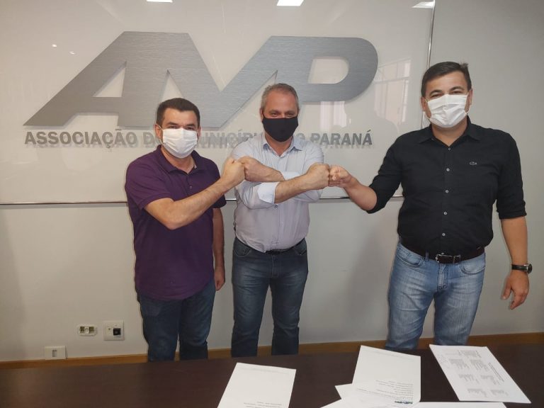 AMP: Chapa única encabeçada pelo prefeito Júnior Weiller foi protocolada