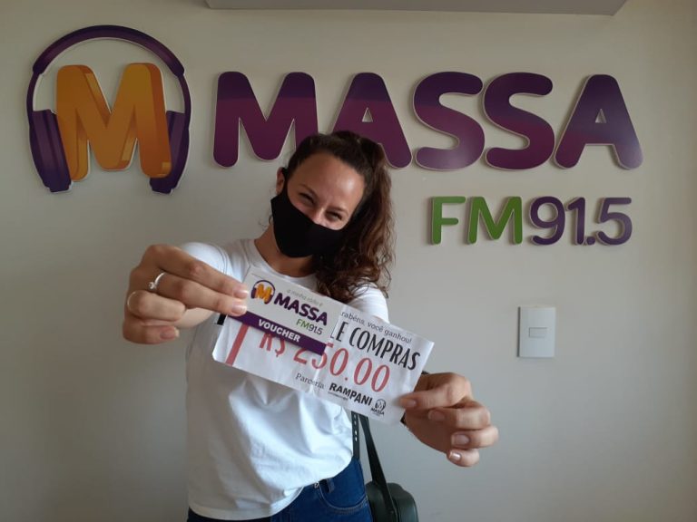 Massa FM e Rampani Supermercado entregam sexto vale-compra de R$250,00
