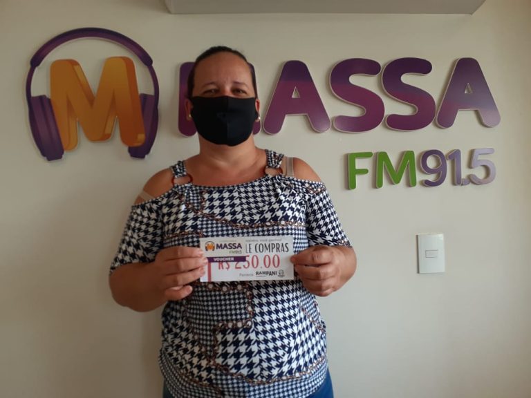 Massa FM e Rampani Supermercado entregam mais um vale-compra de R$250,00