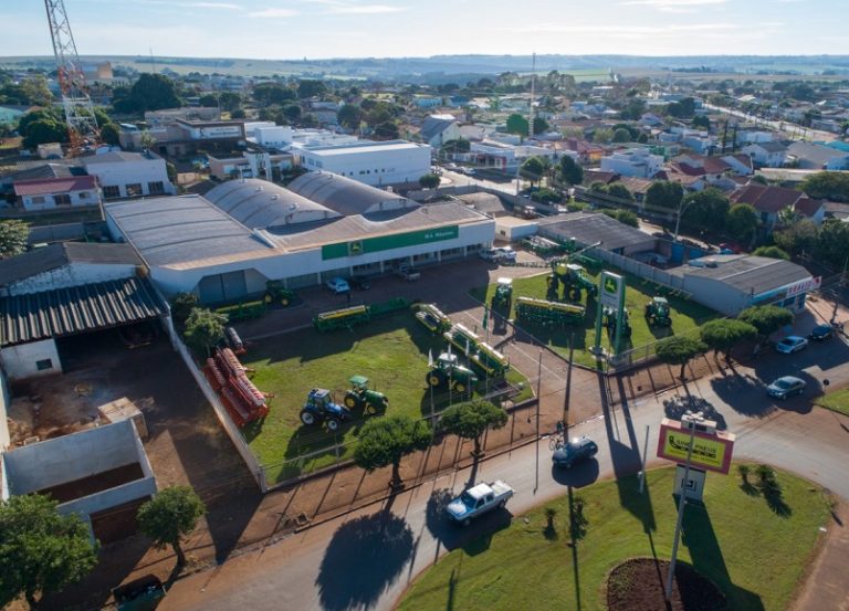 MA Máquinas há 25 anos conectando o agricultor com a mais avançada tecnologia