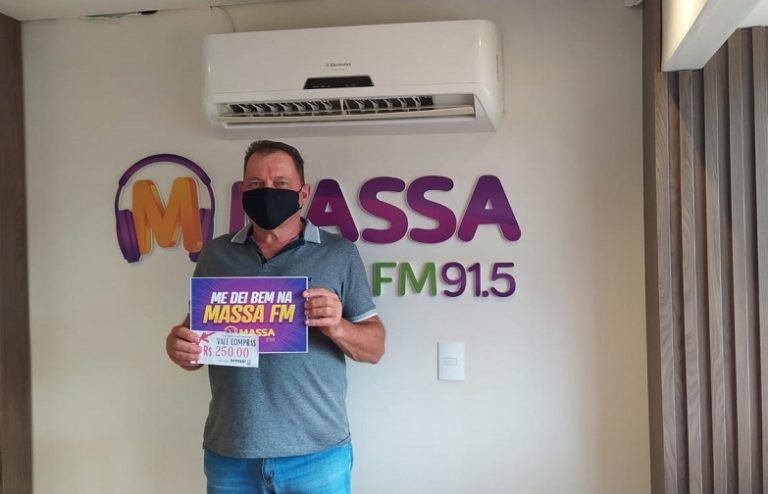 Massa FM e Rampani Supermercado entregam mais um vale-compra de R$250,00