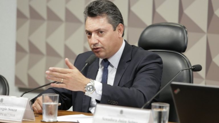 Presidente da FPA, deputado Sergio Souza solicita à Ministra Tereza Cristina prorrogação da semeadura do milho segunda safra