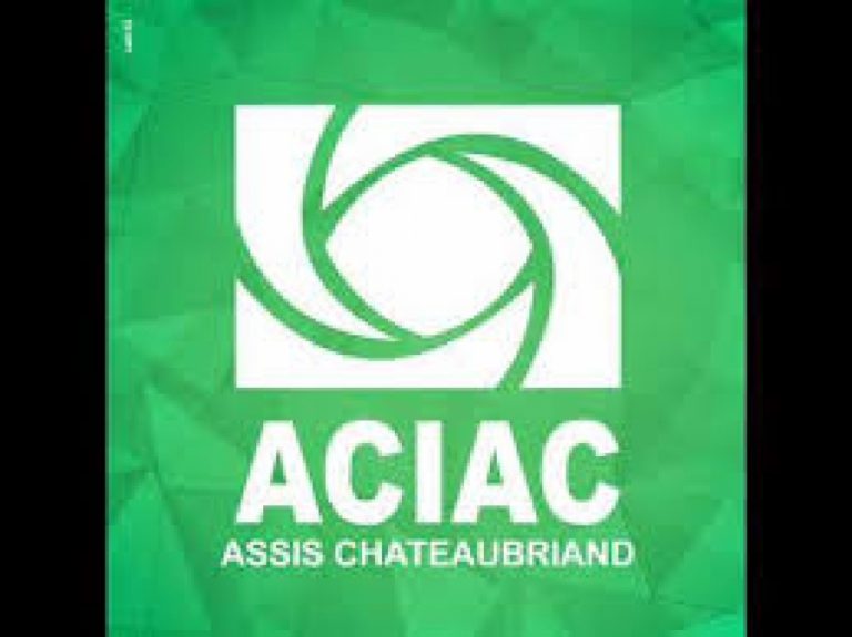 Empreenda com a ACIAC e aumente suas redes de contatos