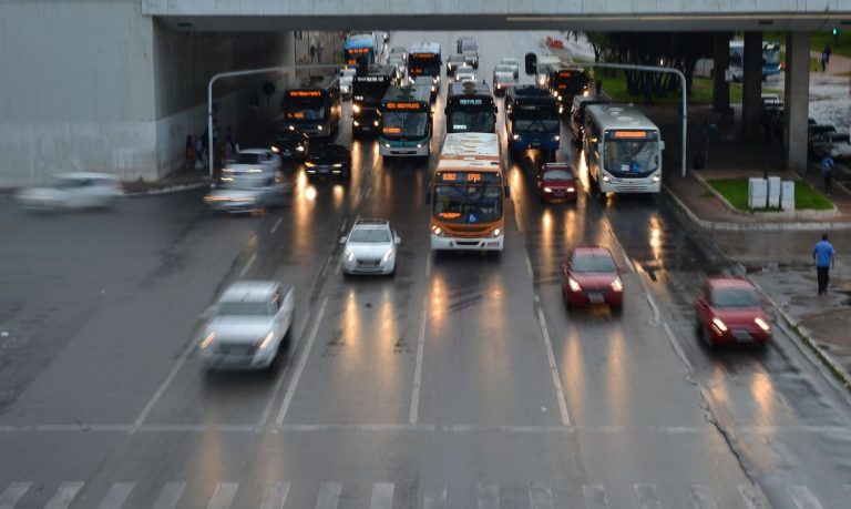 Mudanças no Código de Trânsito começam a valer a partir de 12 de abril