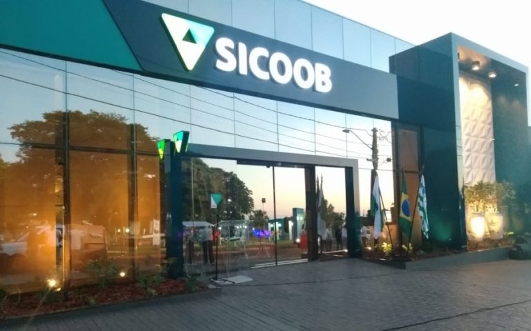 Sicoob: Aqui a gente faz. Faça parte!
