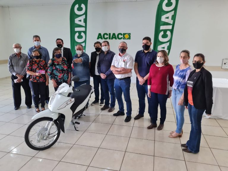 ACIAC entrega prêmios da promoção Dia das Mães e já trabalha Dia dos Namorados