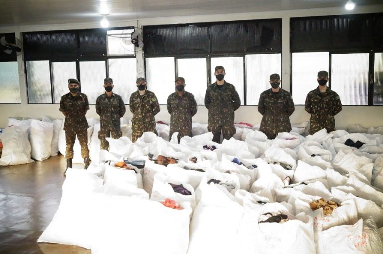 Mutirão do Tiro de Guerra arrecadou cerca de 6 mil peças para a Campanha do Agasalho 2021