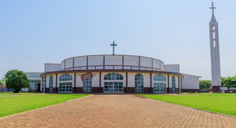 Padre André destaca contexto histórico de Nossa Senhora do Carmo, padroeira de Assis Chateaubriand