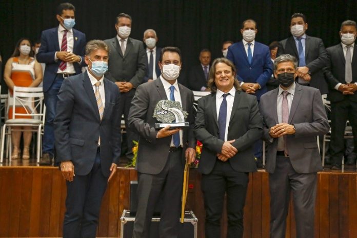 news_interna_amop008