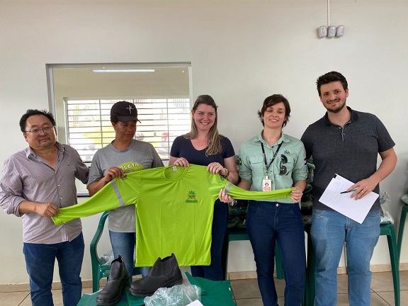 Município de Cafelândia e Itaipu investem R$ 53 mil em equipamentos de proteção individual e uniformes junto a Eco Ambiental