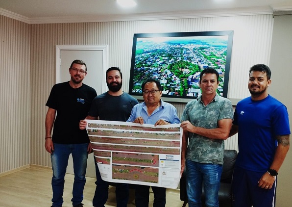 Município apresenta projeto de ciclofaixa à comunidade cafelandense