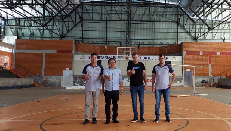 Município de Cafelândia inicia pintura no Ginásio de Esportes Severino Pasquali