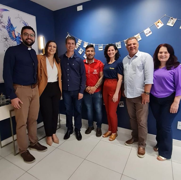 ACIAC prestigia a inauguração da Cintia Arquitetura e Tech Módulos