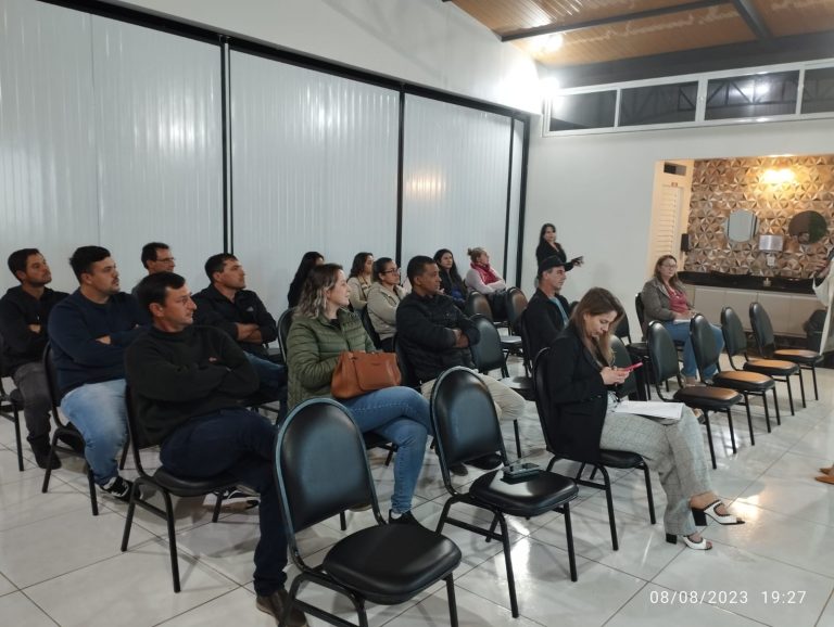 Sala do Empreendedor promove palestra de inovação em Cafelândia