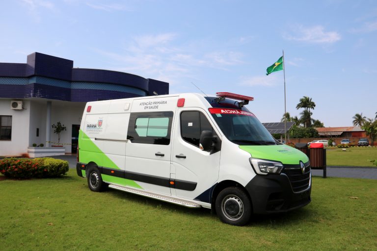 Secretaria de Saúde de Maripá recebe nova ambulância