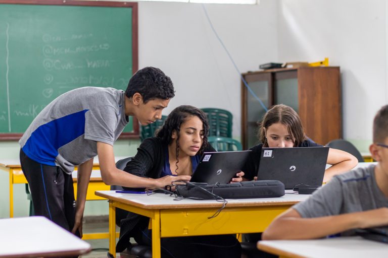 Melhor educação do Brasil: formação e estrutura transformam o ensino no Paraná