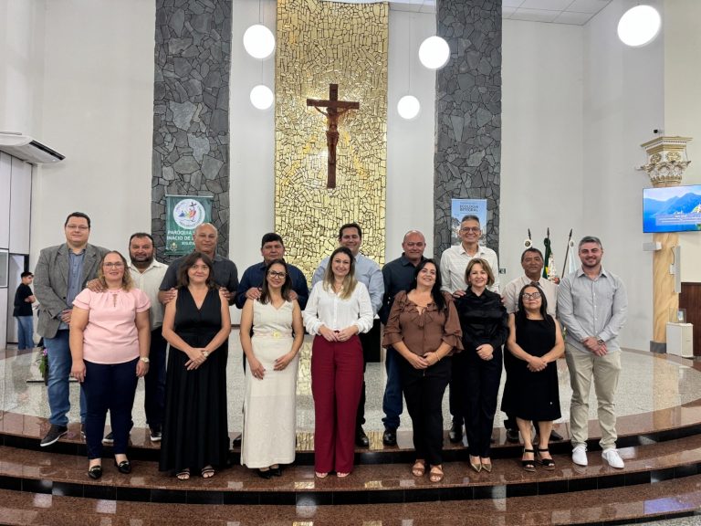 Jesuítas celebra seus 45 anos com missa em ação de graças