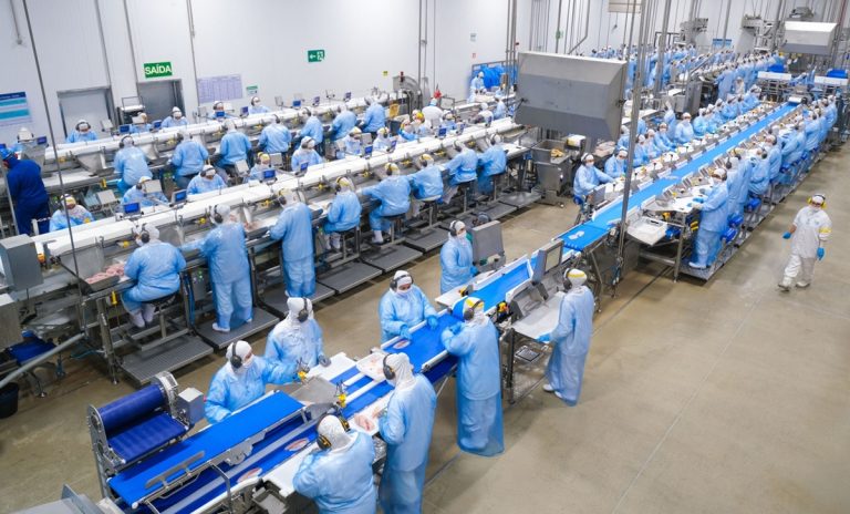 C.Vale amplia produção de tilápias e conquista certificações internacionais