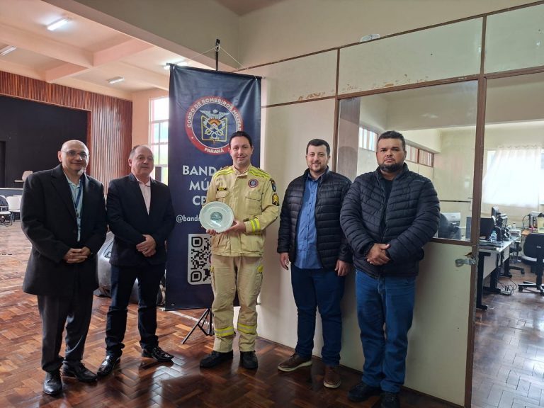 Reunião define participação da Banda dos Bombeiros na 25ª Festa das Orquídeas e do Peixe