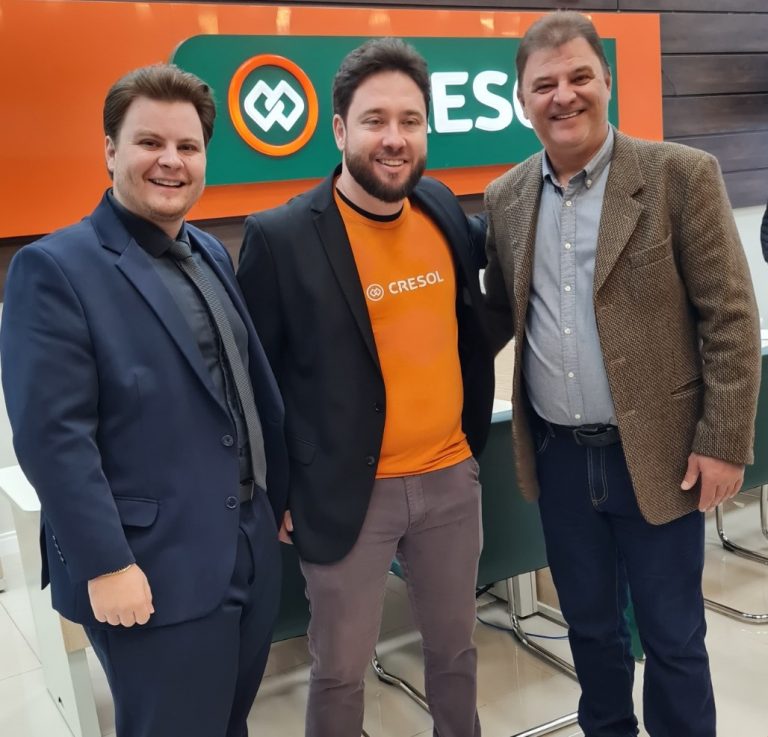 ACIAC prestigia evento dos 30 anos da Cresol