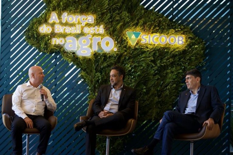 Crédito Rural: Sicoob projeta R$ 60 bilhões em concessões na Safra 25/2