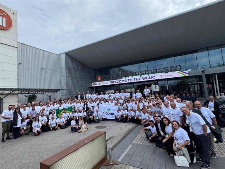 Sicoob participa da Conferência Mundial das Cooperativas de Crédito 2025 e reforça compromisso com a inovação e o cooperativismo global