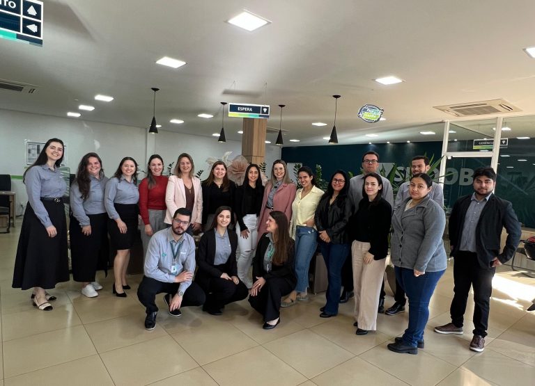 Sicoob Médio Oeste celebra o Dia da Mulher Empresária com cafés da manhã especiais