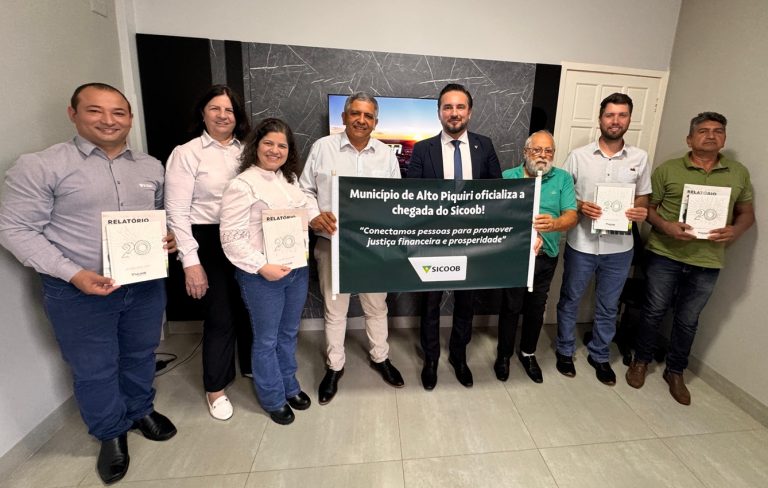 Município de Alto Piquiri oficializa a chegada do Sicoob Médio Oeste