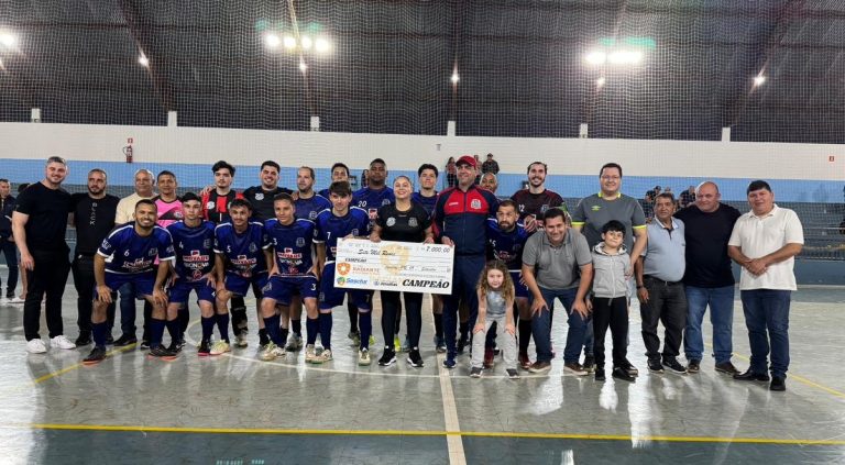 Ginásio lotado e emoção marcam a final da 1ª Copa Radiante de Futsal Regional em Jesuítas