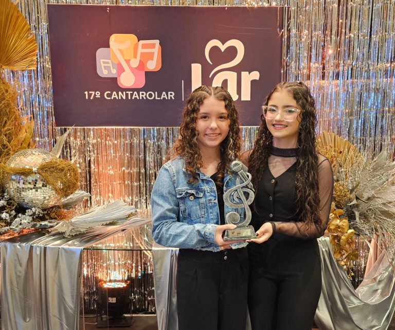 Dupla Allana e Sophia de Iracema do Oeste é destaque no 17º Festival Cantarolar