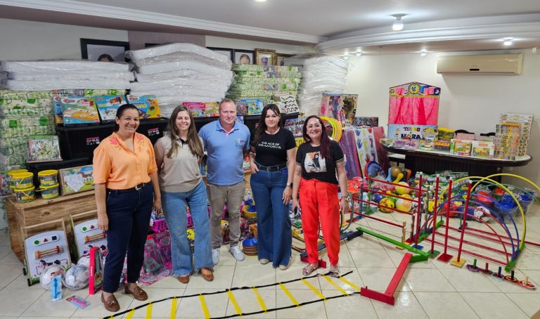 CMEI Pequeno Príncipe de Iracema do Oeste recebe mais de R$ 100 mil em brinquedos e materiais
