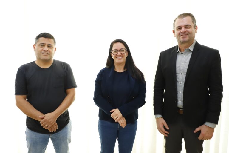 Reunião discute melhorias no atendimento do INSS em Assis Chateaubriand