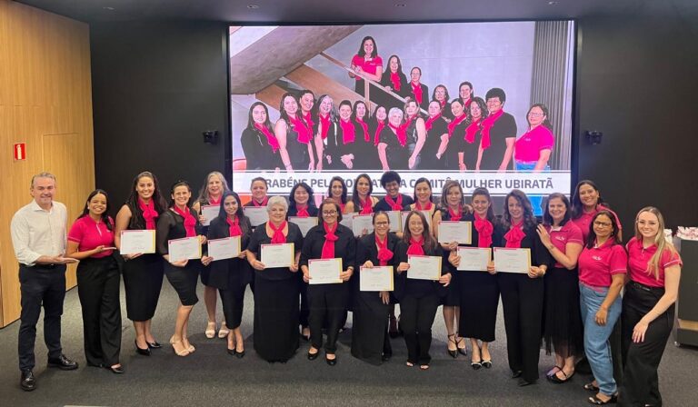 Formatura do Comitê Mulher do Sicredi de Ubiratã (PR) celebra o fortalecimento do cooperativismo feminino