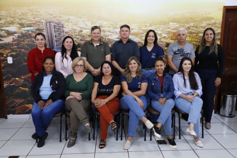 Prefeitura de Assis Chateaubriand e Conselho Municipal de Habitação iniciam processo de seleção de famílias para 32 unidades habitacionais no Distrito de Encantado do Oeste