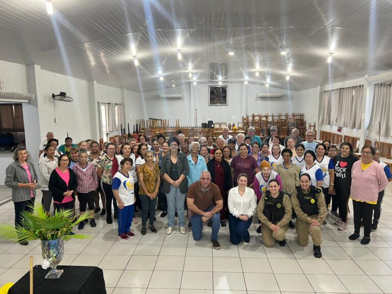 Encontro da Terceira Idade em Jesuítas aborda combate à violência doméstica