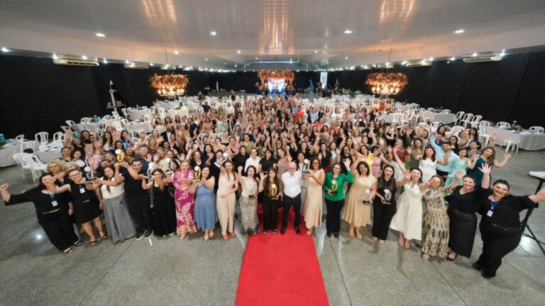 C.Vale premia professores com “Oscar do Cooperjovem”