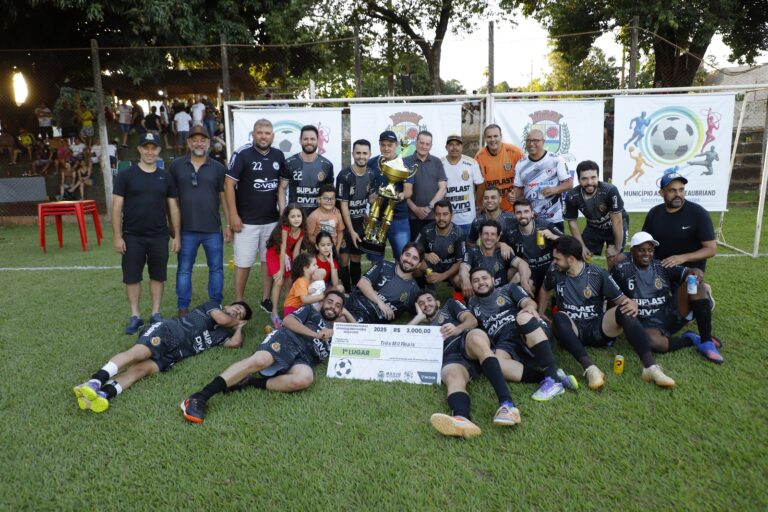 ACIFC/ Império é campeão do XXVII Campeonato de Futebol Suíço das Associações Comunitárias
