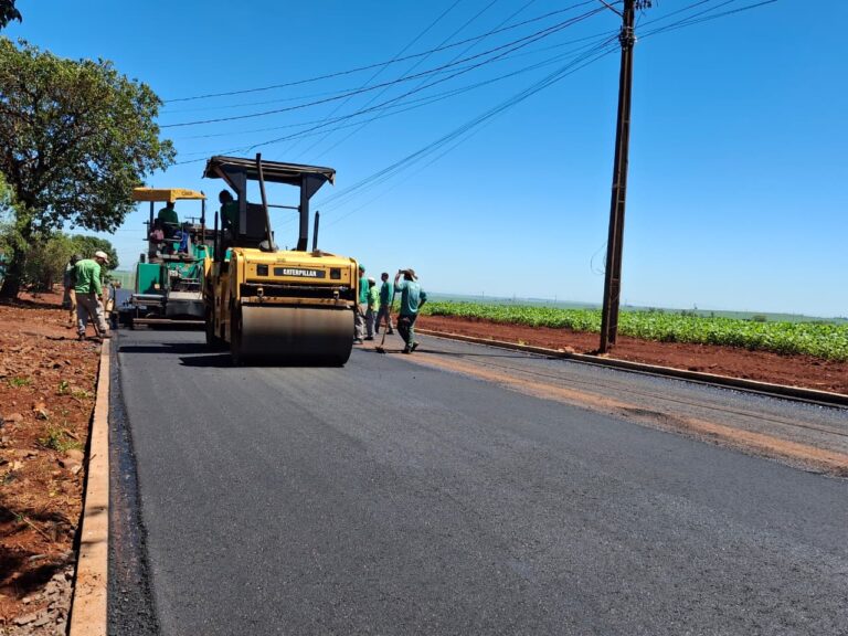 Pavimentação Asfáltica na Rua 14 Bis está sendo concluída com Investimento de R$ 1,36 milhão