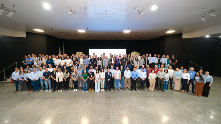 C.Vale recebe adidos agrícolas de 38 países