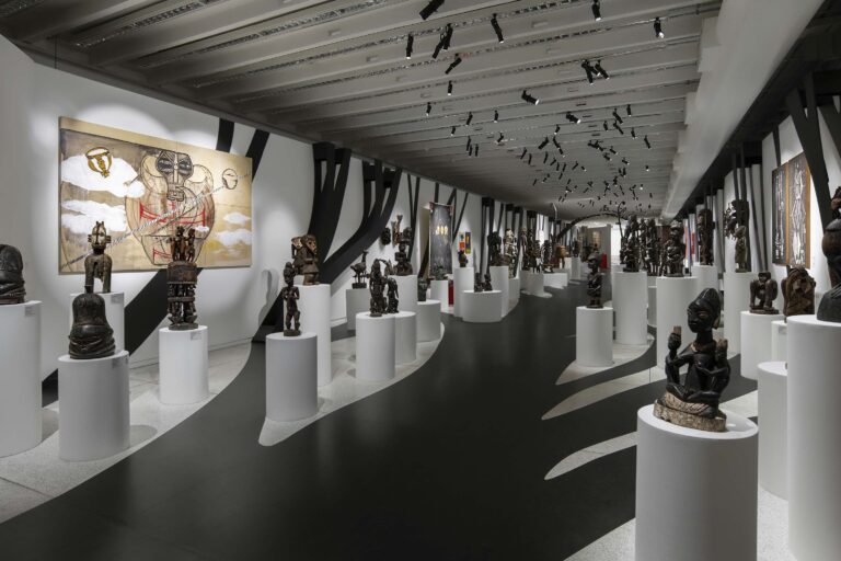 Nova exposição africana do MON ganha novo diálogo com a arte contemporânea