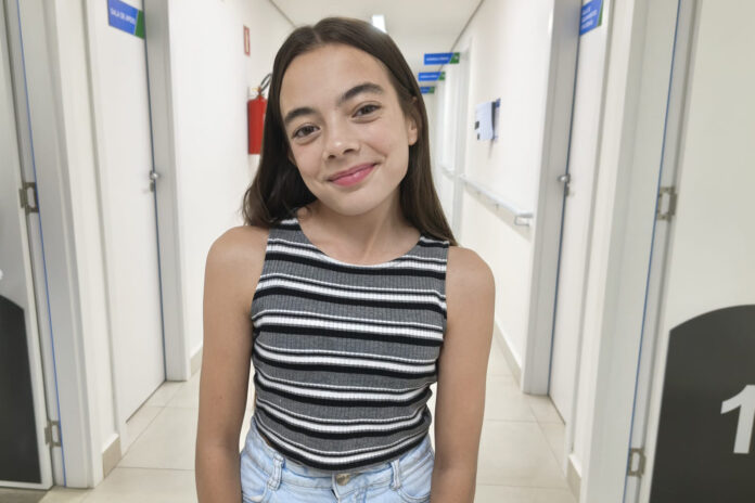 Saúde pública devolve qualidade de vida a jovens com escoliose - Foto: Laura- Arquivo Pessoal